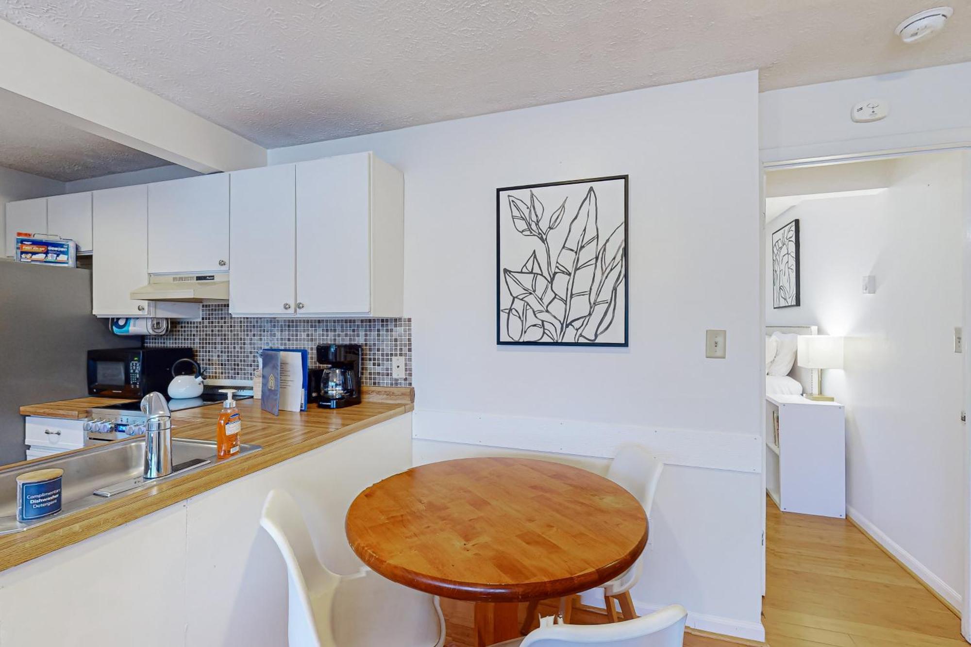 Jeffrey Lane Condos Thayerville Exterior photo